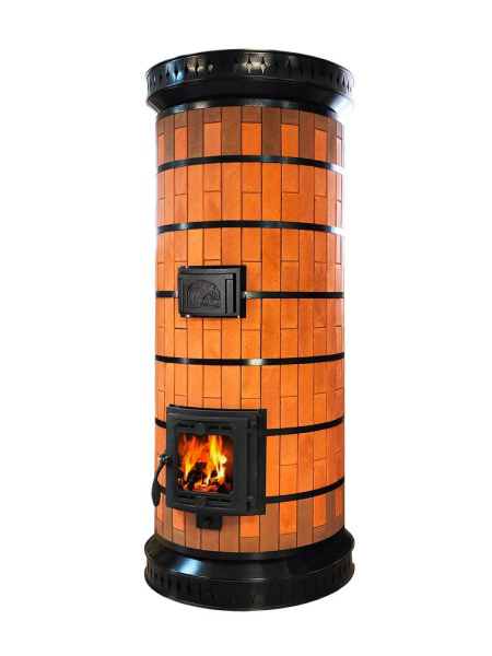 Печь отопительная "СУДАРЫНЯ" в кирпичной облицовке