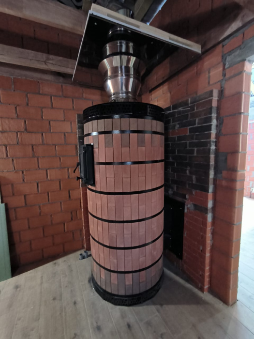 Печь банная с обращенным пламенем "ОБРАЩЕНКА-КДМ" в кирпичной облицовке