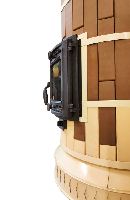 Печь отопительная "СУДАРЫНЯ" в кирпичной облицовке Керма-Лето