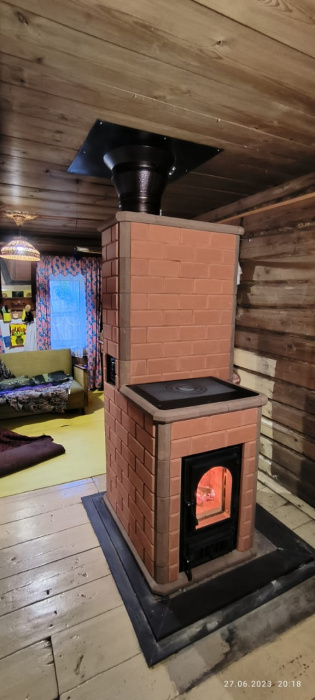 Печь отопительно-варочная "Волжанка" с плитой