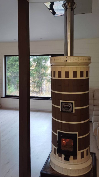 Печь отопительная "СУДАРЫНЯ" в кирпичной облицовке Керма-Лето