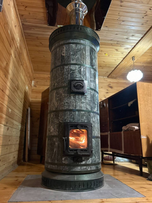 Печь отопительная "СУДАРЫНЯ" в змеевике