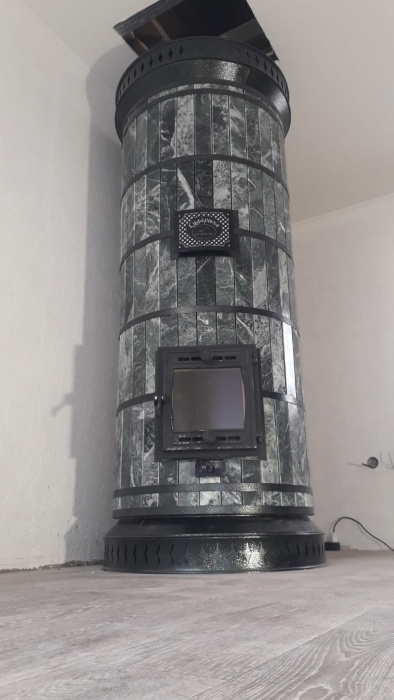 Печь отопительная "СУДАРЫНЯ" в змеевике