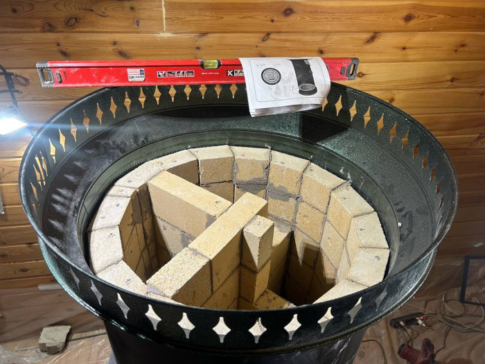 Печь отопительная "СУДАРЫНЯ" в змеевике