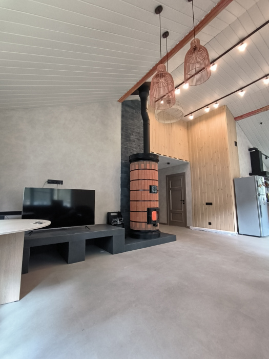 Печь отопительная "СУДАРЫНЯ" в кирпичной облицовке Керма