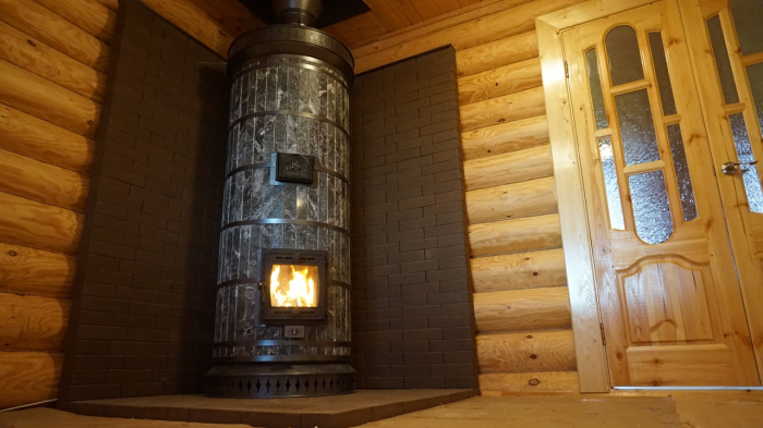 Печь отопительная "СУДАРЫНЯ" в амфиболите